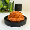 Round Tray & Flower Bundle 18