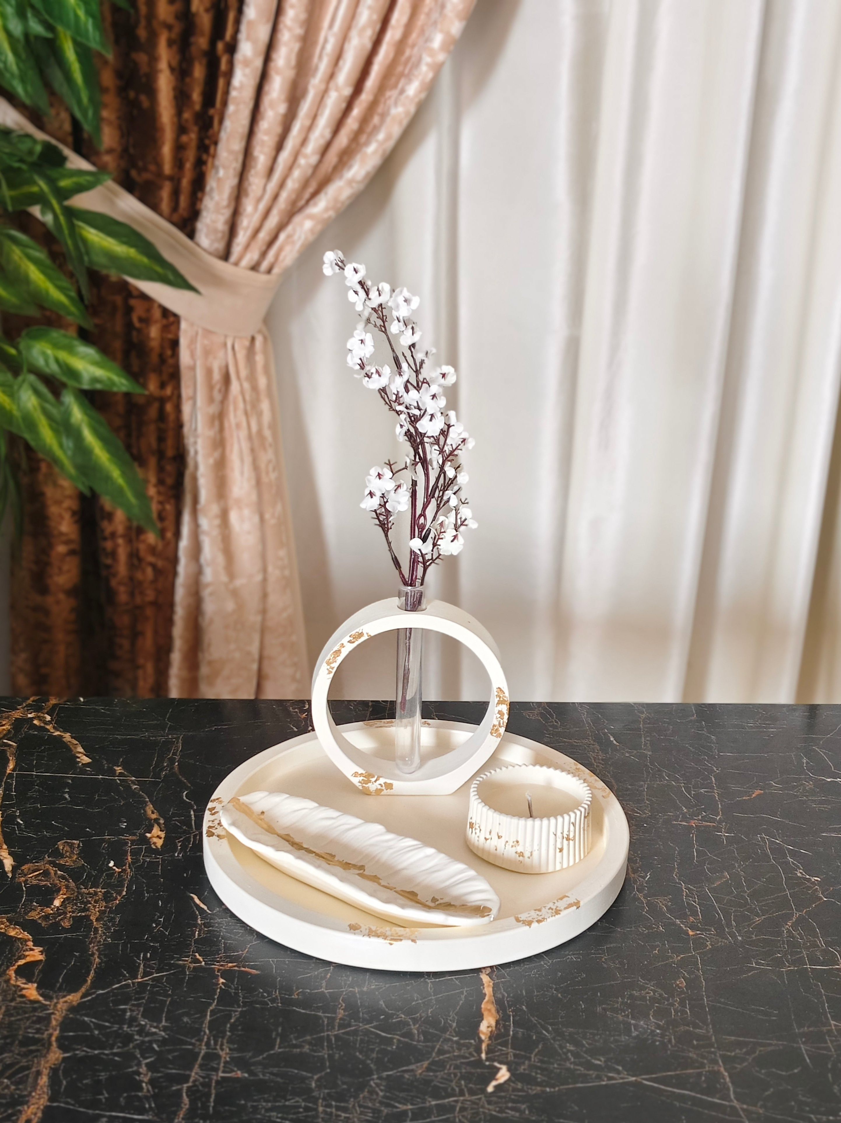 Large Round Tray, Trinket Jar pot, Feather leaf & Circle Vase Bundle 15 With Gold Foil