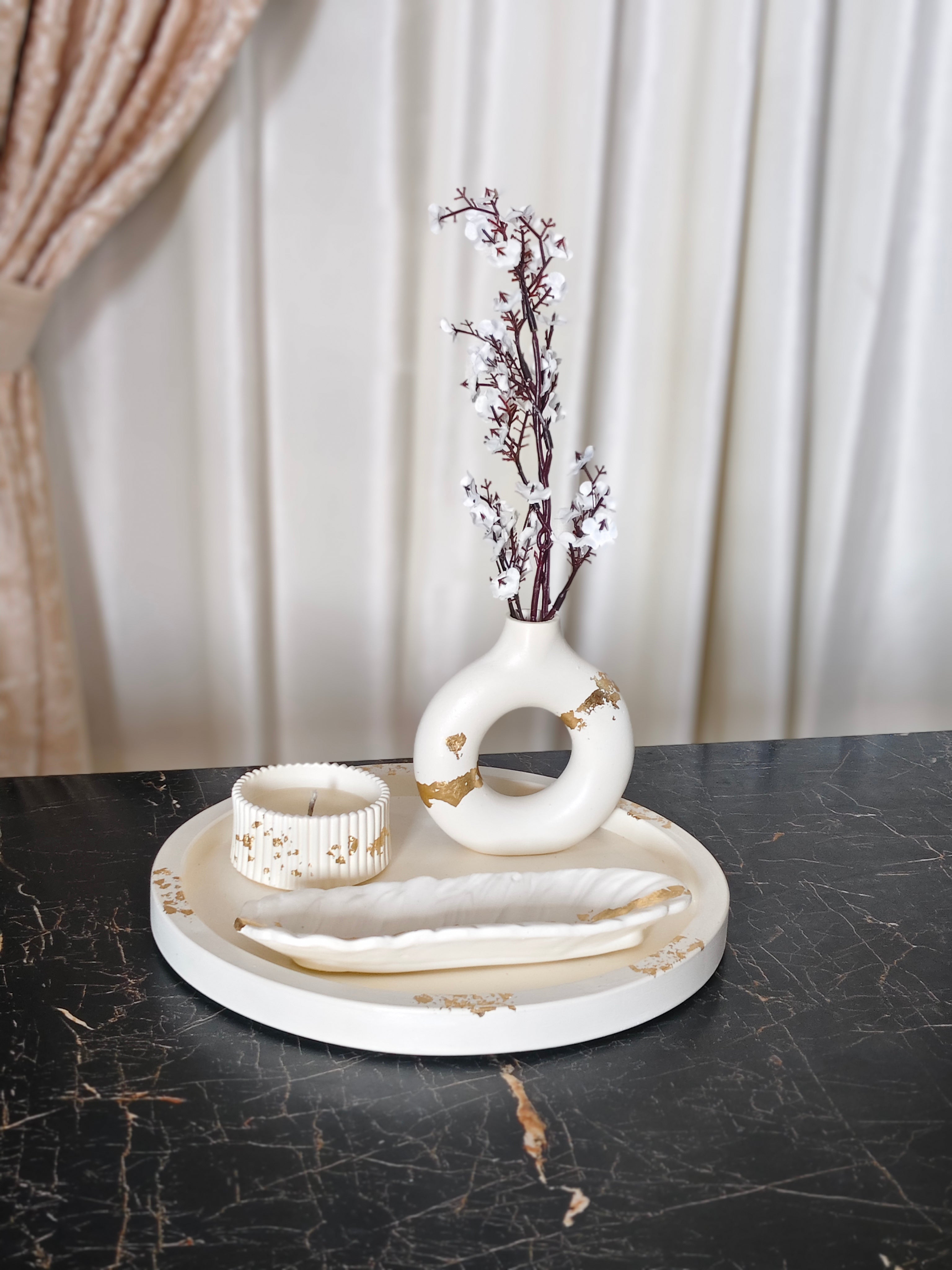 Round tray, Dount Vase, Feather leaf & Trinket Pot Bundle 73 with Gold Foil