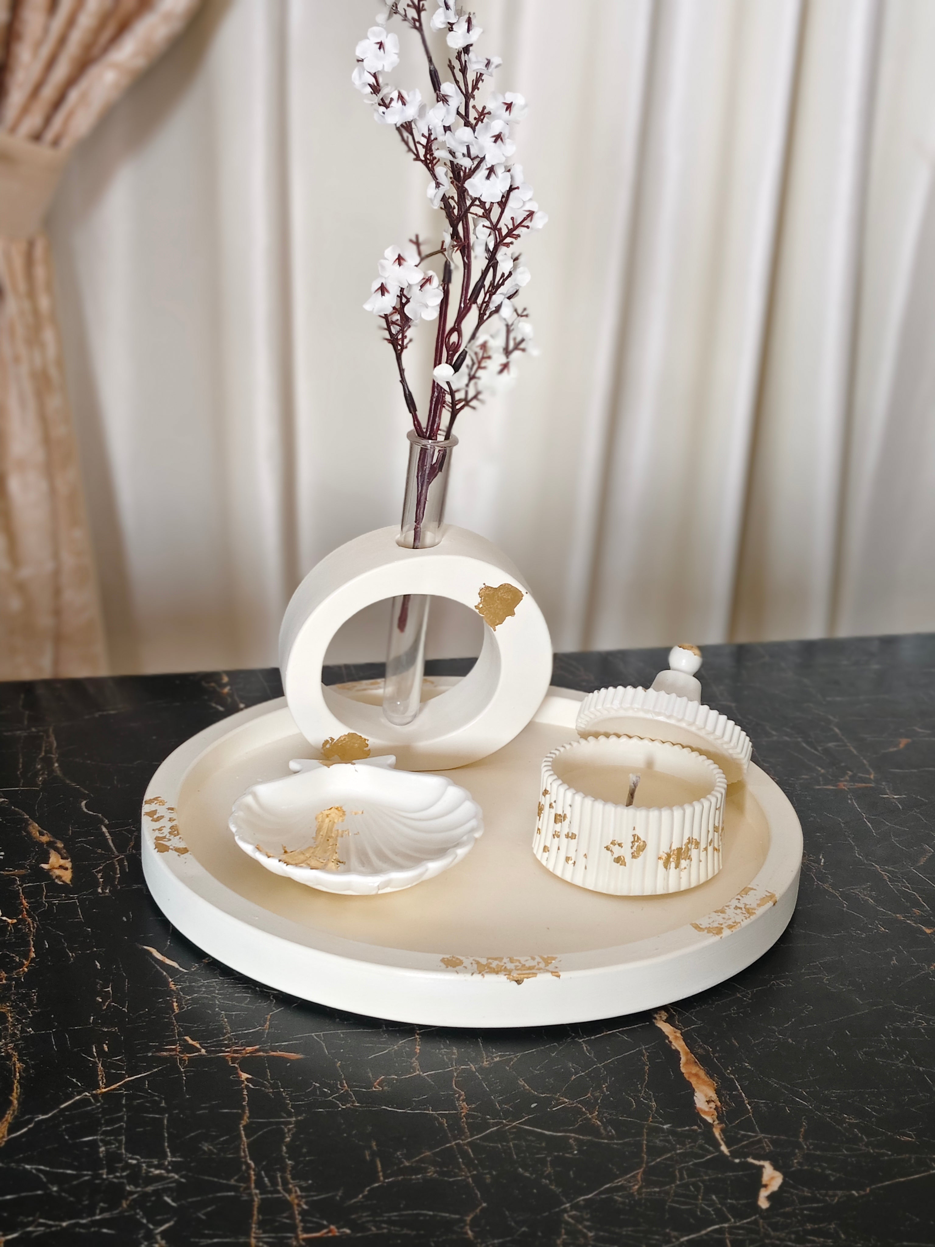 Round Tray , Oval Vase , Shell Tray and Trinket Jar Bundle 76 With Gold Foil